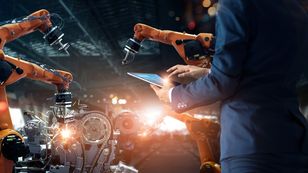 สายงานผลิตและวิศวกรรม